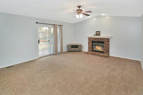 2306 Timberview Dr, Bloomington, IL 61701 photo 40