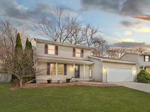 2306 Timberview Dr, Bloomington, IL 61701 photo 1