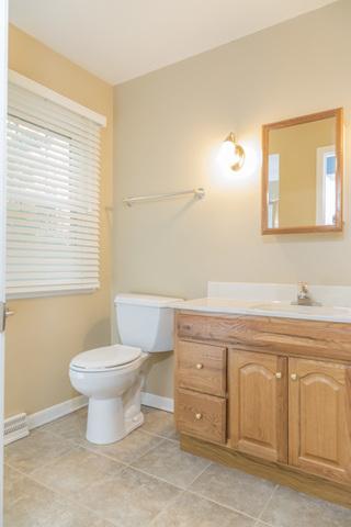 450 S Hickory Ave, Bartlett, IL 60103 photo 14