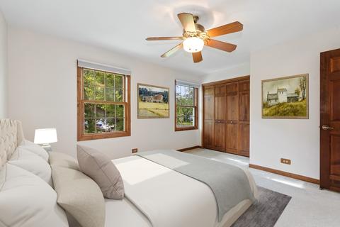204 Vernon Ave, Wheaton, IL 60187 photo 13