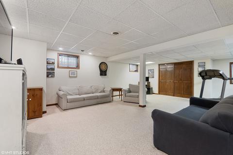 204 Vernon Ave, Wheaton, IL 60187 photo 17