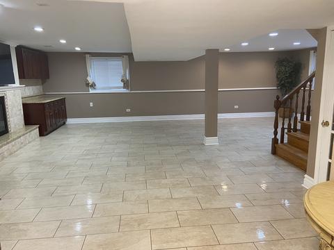 1244 W Meyer Dr, Addison, IL 60101 photo 8