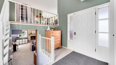1313 Leeds Ct, Wheaton, IL 60189 photo 2
