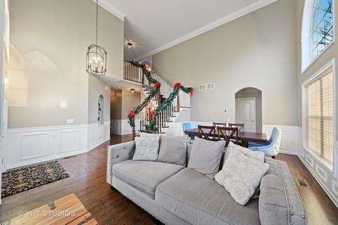 718 Wakeman Ave, Wheaton, IL 60187 photo 4