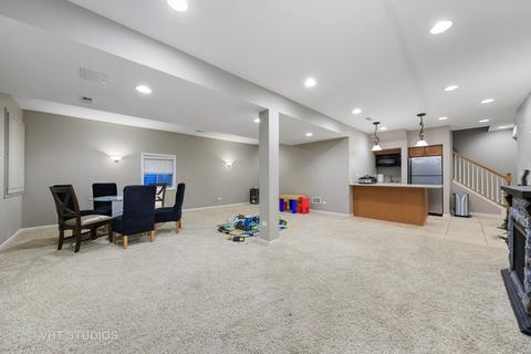 718 Wakeman Ave, Wheaton, IL 60187 photo 12
