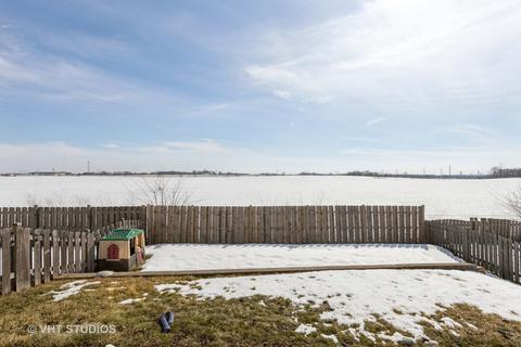 1202 Burns Ln, Minooka, IL 60447 photo 11