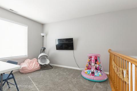 1202 Burns Ln, Minooka, IL 60447 photo 6