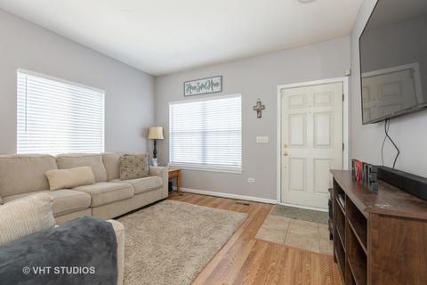 1202 Burns Ln, Minooka, IL 60447 photo 3