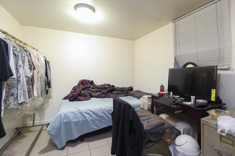 5831 N Artesian Ave, Chicago, IL 60659 photo 20