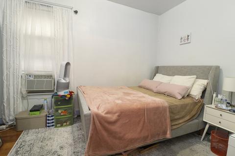 5831 N Artesian Ave, Chicago, IL 60659 photo 15
