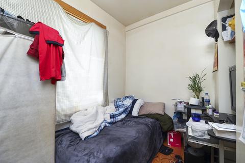 5831 N Artesian Ave, Chicago, IL 60659 photo 7