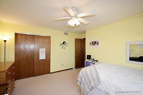 701 Stuart Dr, Carol Stream, IL 60188 photo 22