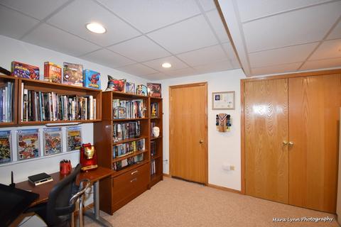 701 Stuart Dr, Carol Stream, IL 60188 photo 36