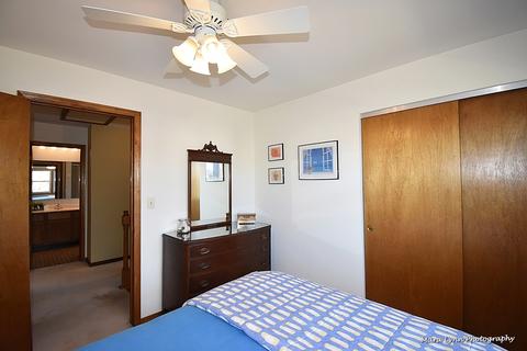 701 Stuart Dr, Carol Stream, IL 60188 photo 24