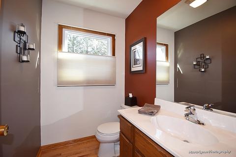 701 Stuart Dr, Carol Stream, IL 60188 photo 15