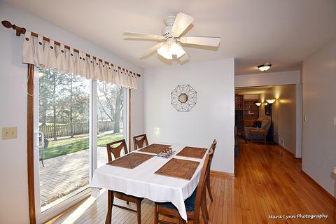 701 Stuart Dr, Carol Stream, IL 60188 photo 14