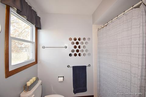 701 Stuart Dr, Carol Stream, IL 60188 photo 26