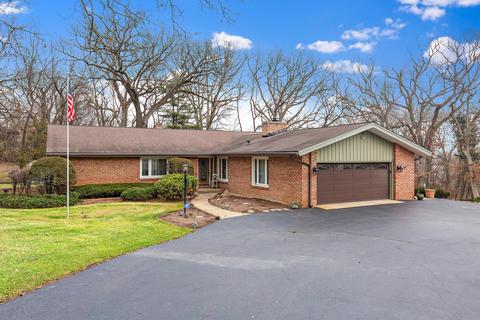 11 N105 Flagpole Ct, Elgin, IL 60124 photo 1
