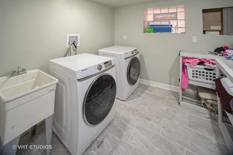 141 E 114th Pl, Chicago, IL 60628 photo 10
