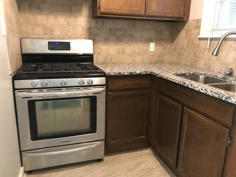 405 E Main St, Plano, IL 60545 photo 16