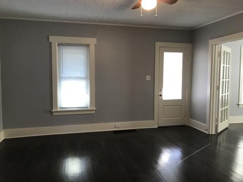 405 E Main St, Plano, IL 60545 photo 8