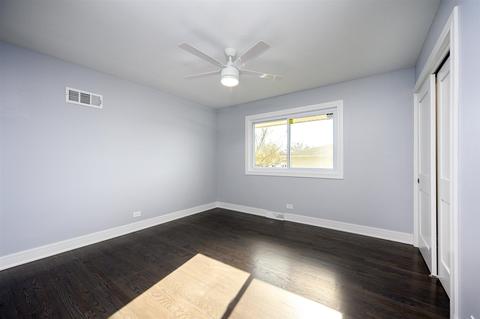 646 S Cedar Ave, Elmhurst, IL 60126 photo 21