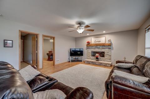 13217 Blackstone Ln, Plainfield, IL 60585 photo 11