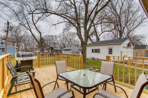 79 Circle Dr E, Montgomery, IL 60538 photo 14