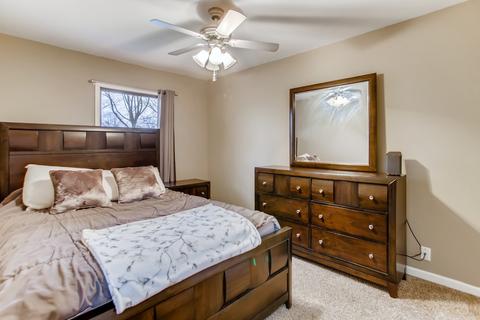 79 Circle Dr E, Montgomery, IL 60538 photo 10