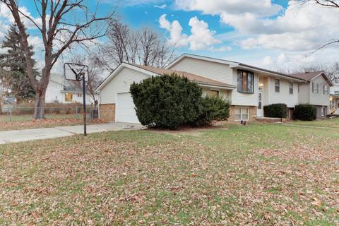 1800 Jacobssen Dr, Normal, IL 61761 photo 3