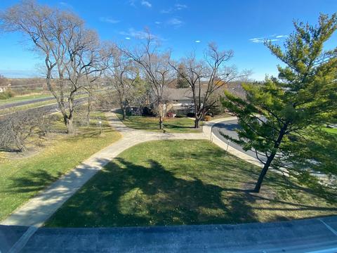 1500 Robin Cir #401, Hoffman Estates, IL 60169 photo 15