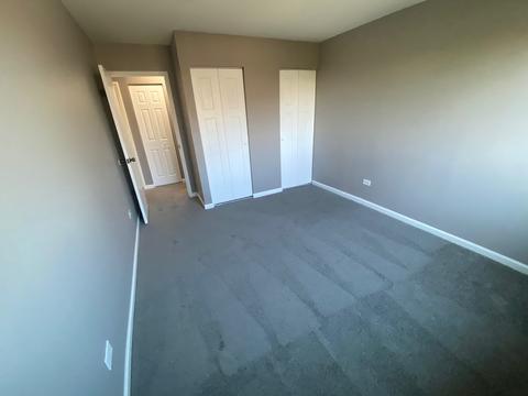 1500 Robin Cir #401, Hoffman Estates, IL 60169 photo 10