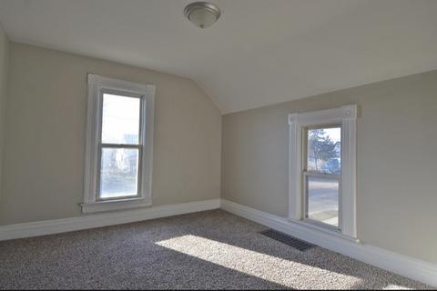 424 State St, Ottawa, IL 61350 photo 14