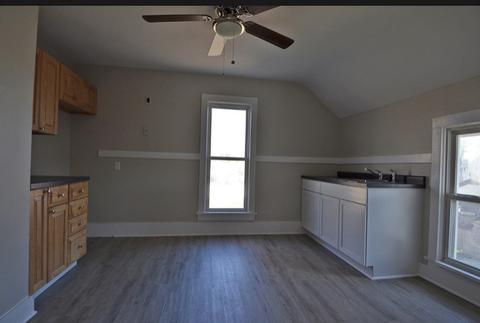 424 State St, Ottawa, IL 61350 photo 12
