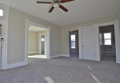 424 State St, Ottawa, IL 61350 photo 5