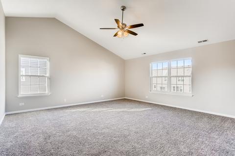 322 Cassidy Ln, Elgin, IL 60124 photo 23