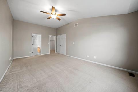 1073 Wakefield Dr, Elgin, IL 60120 photo 15