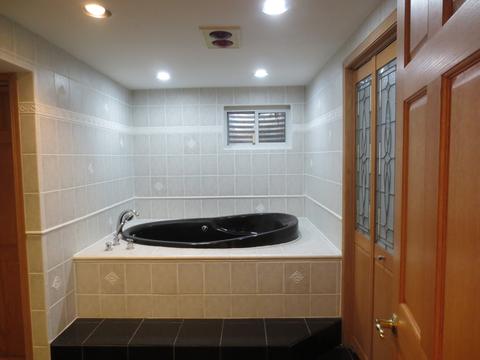 1407 Eliot Trl, Elgin, IL 60120 photo 28