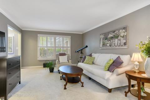 1012 Adare Dr, Wheaton, IL 60189 photo 3