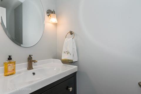 1012 Adare Dr, Wheaton, IL 60189 photo 18
