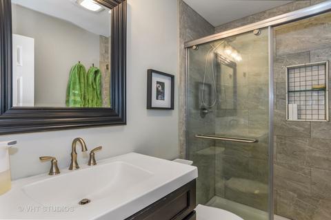 1012 Adare Dr, Wheaton, IL 60189 photo 12