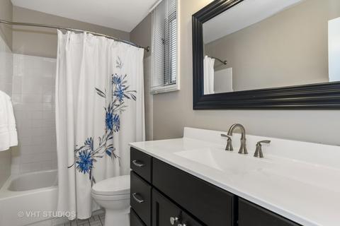 1012 Adare Dr, Wheaton, IL 60189 photo 14