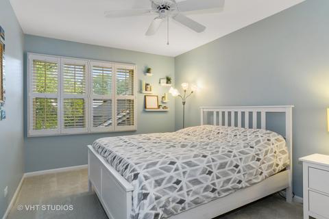 1012 Adare Dr, Wheaton, IL 60189 photo 13