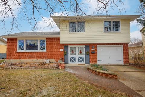 447 Tennyson Rd, Bartlett, IL 60103 photo 2