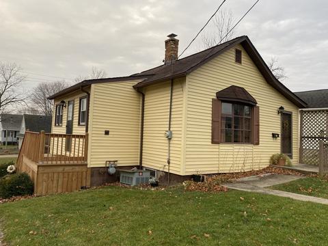 231 E Iowa St, Spring Valley, IL 61362 photo 1