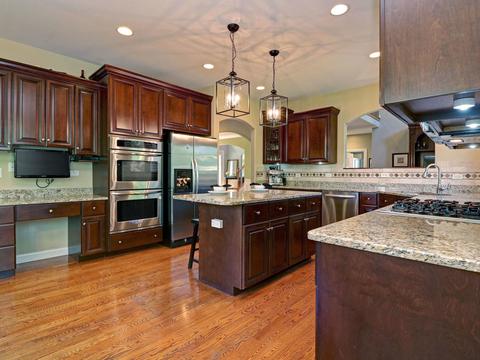 13009 Silverleaf Ct, Plainfield, IL 60585 photo 9