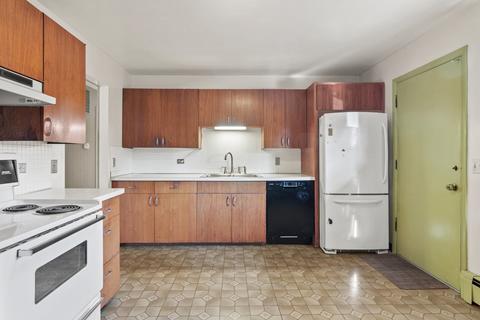 1135 Blackhawk Dr, Elgin, IL 60120 photo 10