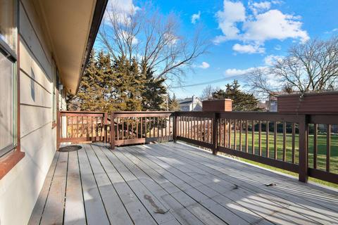 1135 Blackhawk Dr, Elgin, IL 60120 photo 27