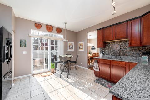 239 Garden Dr #-, Elgin, IL 60123 photo 9