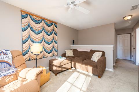 239 Garden Dr #-, Elgin, IL 60123 photo 17